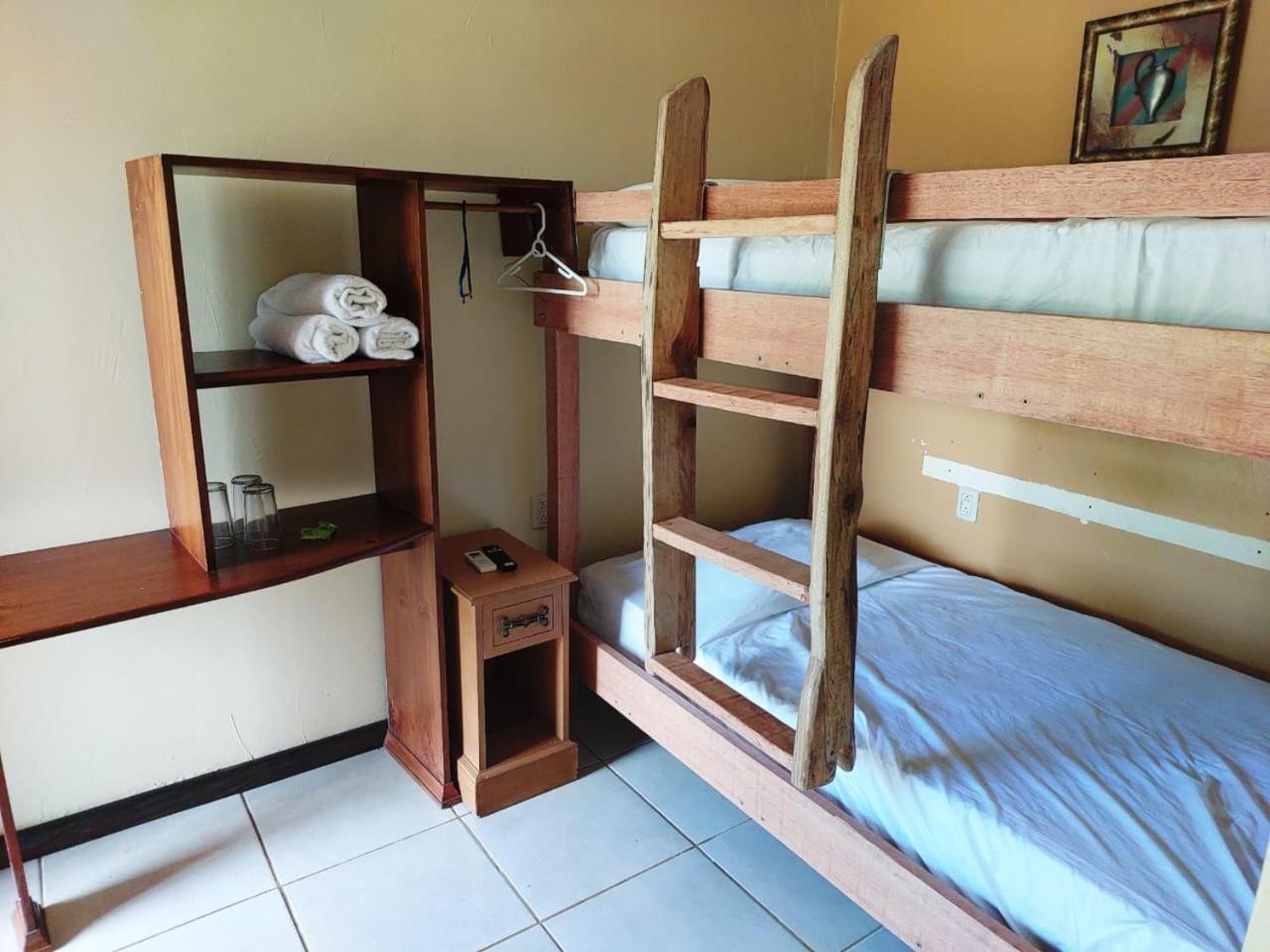 Hotel Del Bosque Río Cuarto Extérieur photo
