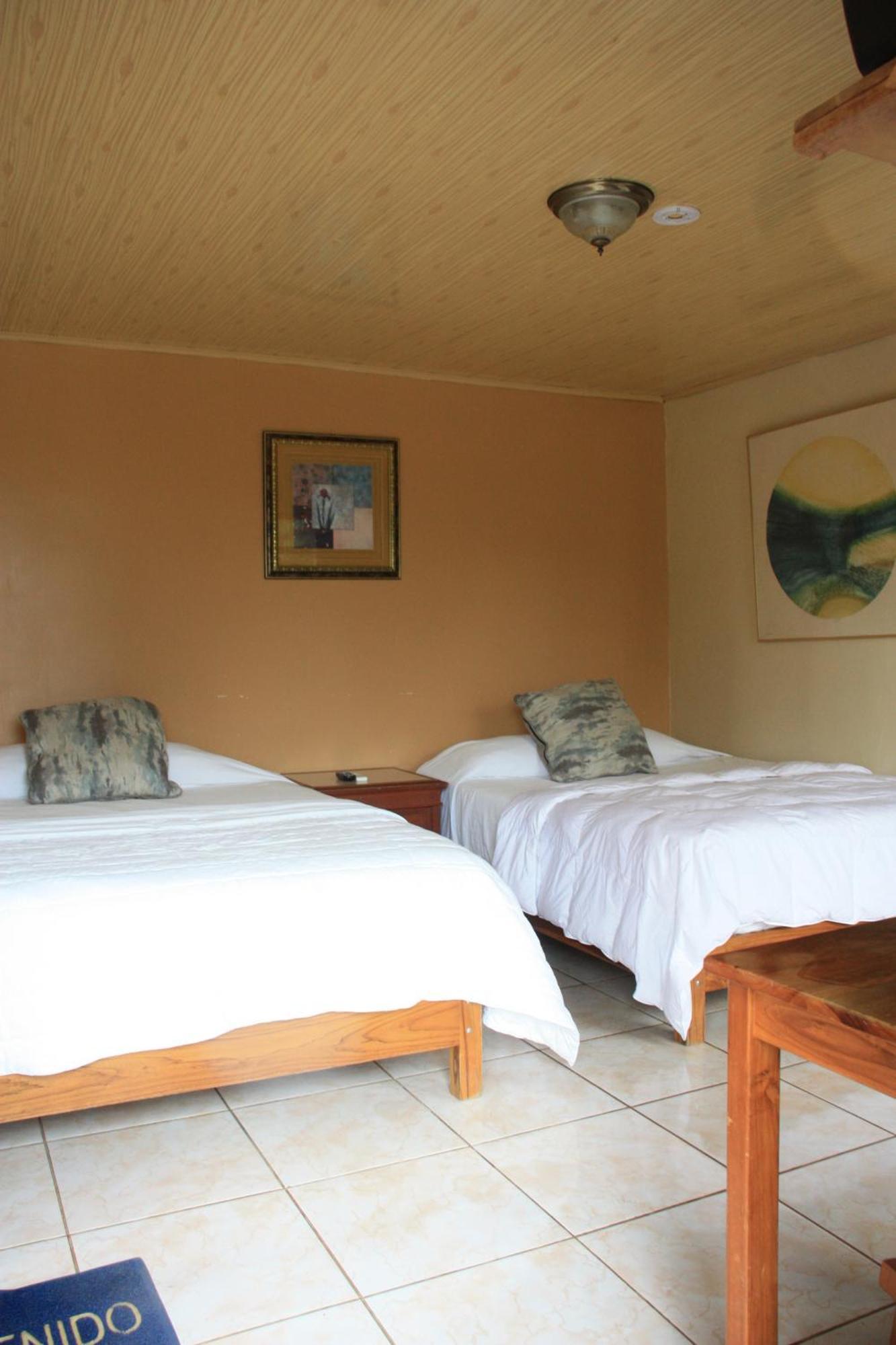 Hotel Del Bosque Río Cuarto Extérieur photo