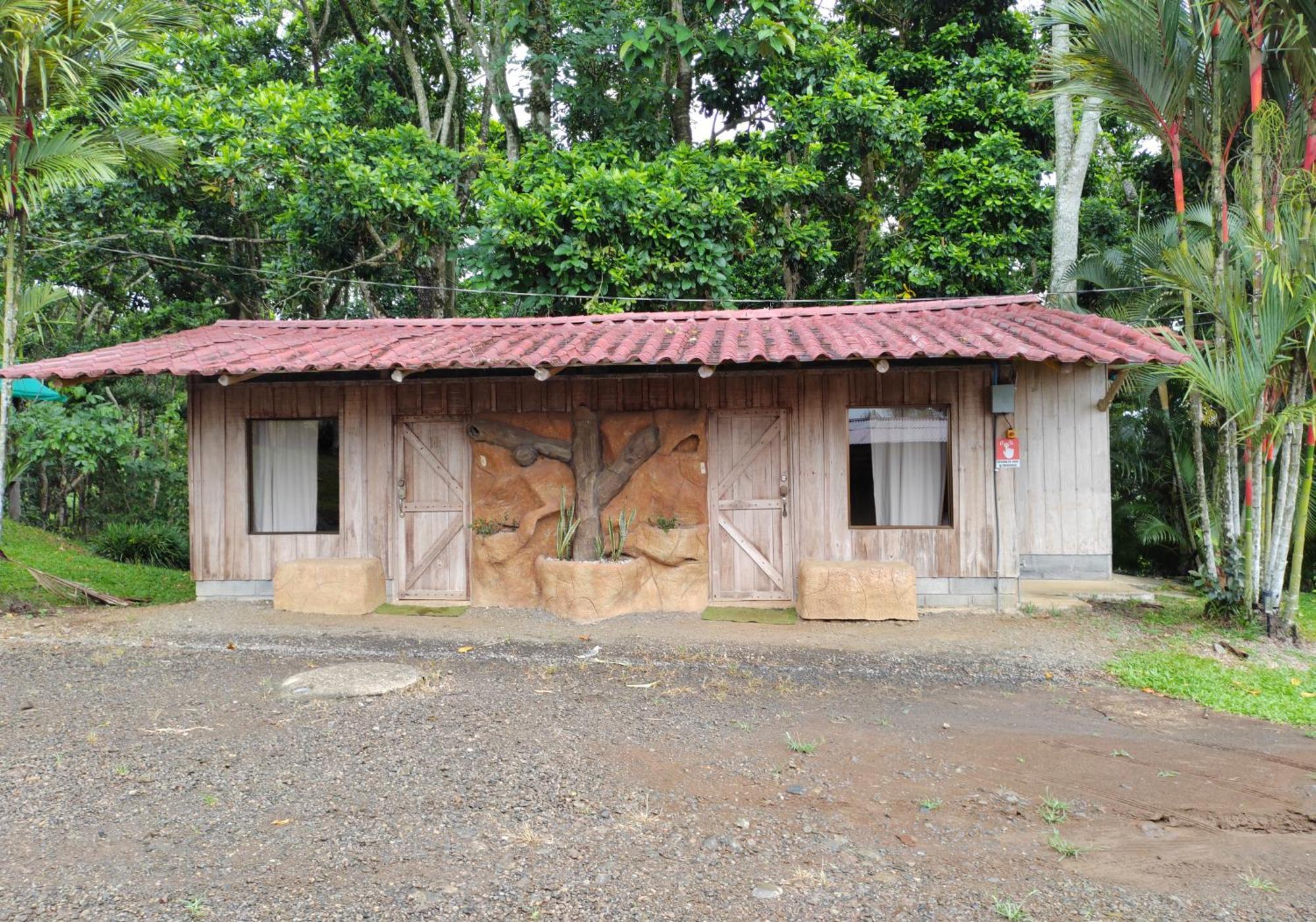 Hotel Del Bosque Río Cuarto Extérieur photo